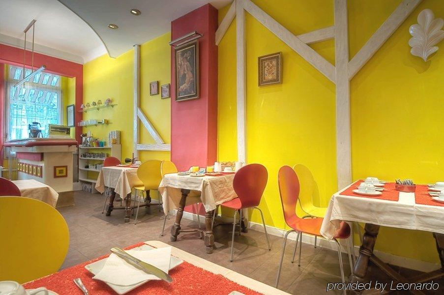 Hotel Maubeuge Gare Du Nord Париж Екстериор снимка