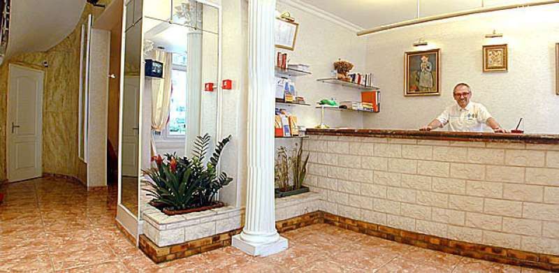 Hotel Maubeuge Gare Du Nord Париж Екстериор снимка