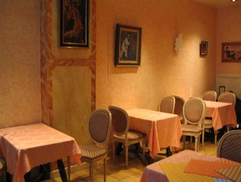 Hotel Maubeuge Gare Du Nord Париж Екстериор снимка